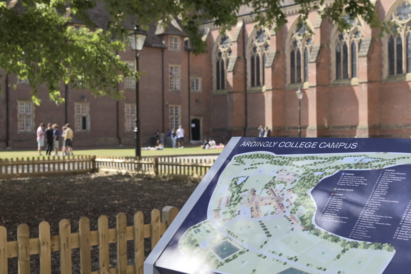 Foto compartida por la familia: Mapa del campus